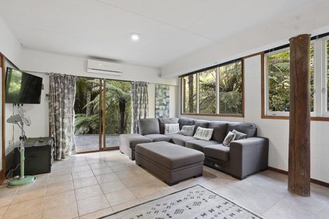 Photo of property in 8 Selwyn Avenue, Glen Eden, Auckland, 0602