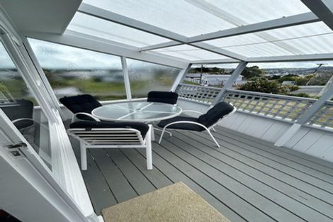 Photo of property in 42 Memorial Drive, Parahaki, Whangarei, 0112