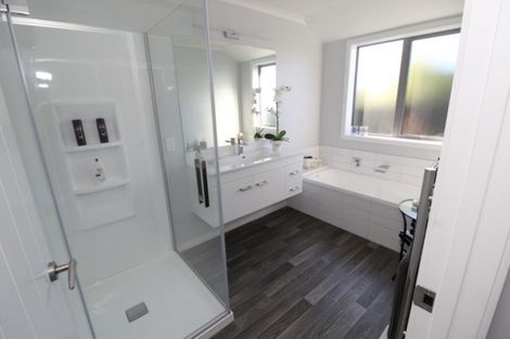 Photo of property in 18 Eric Batchelor Place, Waimate, 7924