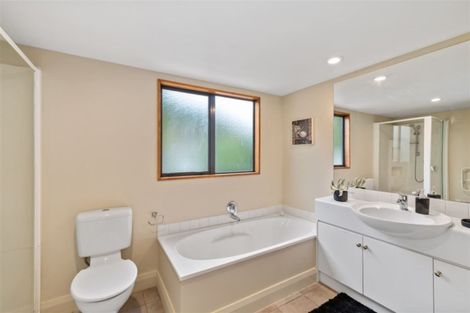 Photo of property in 1/56 Heberden Avenue, Sumner, Christchurch, 8081