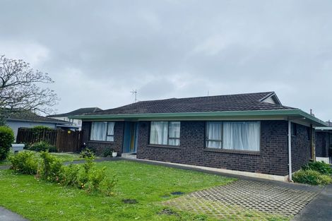 Photo of property in 1/60 Sandspit Road, Cockle Bay, Auckland, 2014