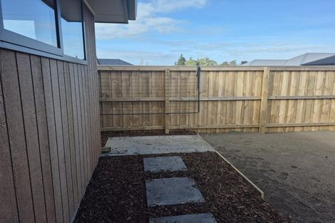 Photo of property in 32 Pateman Street, Woodend, 7610