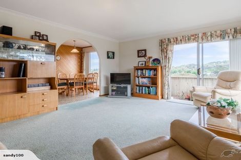 Photo of property in 104 Lantana Road, Green Bay, Auckland, 0604