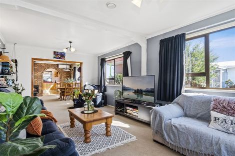 Photo of property in 15 Pemberton Crescent, Greerton, Tauranga, 3112