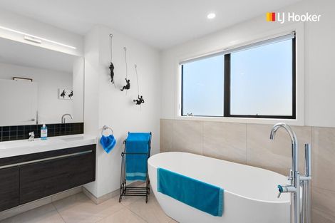 Photo of property in 39 Heathfield Drive, Mosgiel, 9024