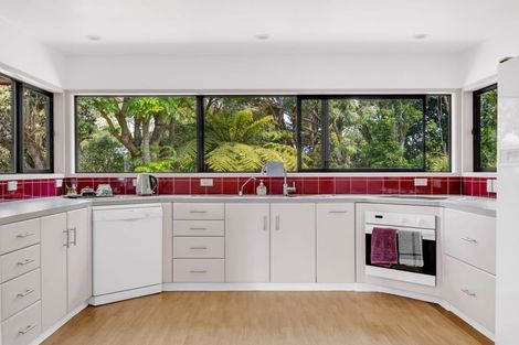 Photo of property in 64 Rhinevale Close, Henderson, Auckland, 0612