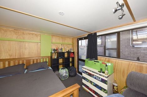 Photo of property in 2/82 Lincoln Road, Hillmorton, Christchurch, 8024
