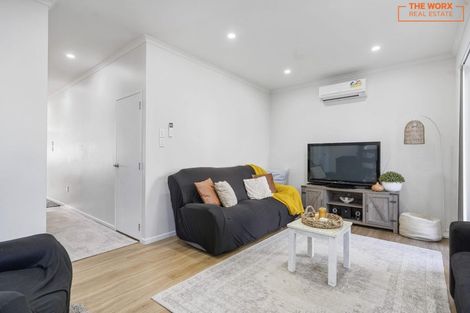 Photo of property in 23 Bellbird Street, Papakura, 2110