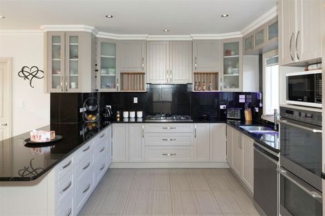 Photo of property in 15 Okarito Avenue, Levin, 5510