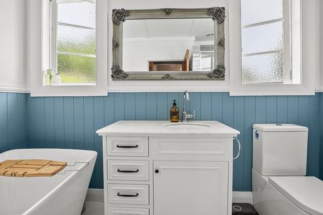 Photo of property in 7b Church Street, Tirau, 3410