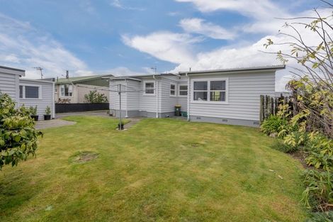 Photo of property in 33 Rugby Street, Levin, 5510