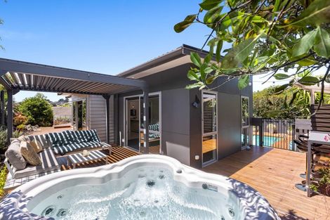 Photo of property in 4b Astrolabe Place, Gulf Harbour, Whangaparaoa, 0930