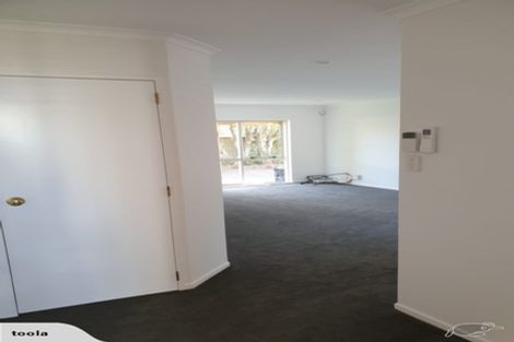 Photo of property in 14 Kilmarnock Avenue, Ranui, Auckland, 0612