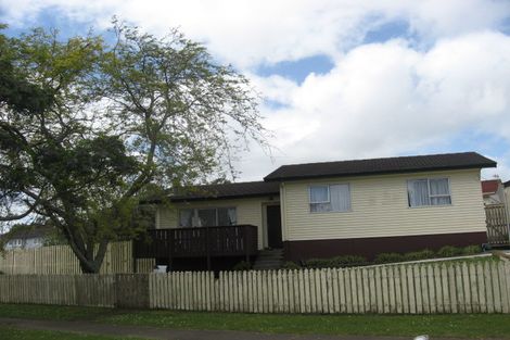 Photo of property in 2 Frobisher Way, Clendon Park, Auckland, 2103