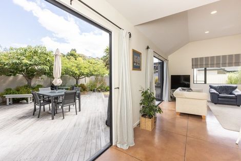 Photo of property in 29 Pukekura Place, Taradale, Napier, 4112