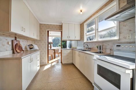 Photo of property in 173 Tukapa Street, Westown, New Plymouth, 4310