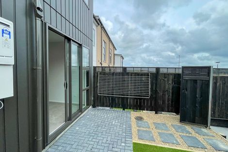 Photo of property in 78 Manarini Road, Westgate, Auckland, 0614