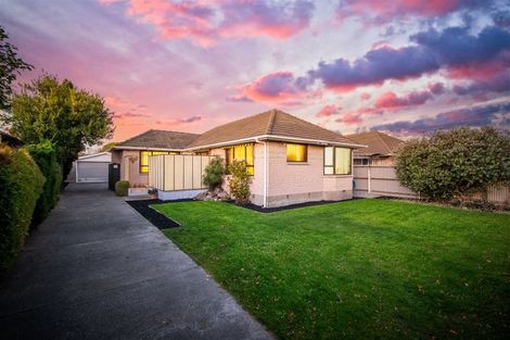 Photo of property in 24 Appleby Crescent, Burnside, Christchurch, 8053