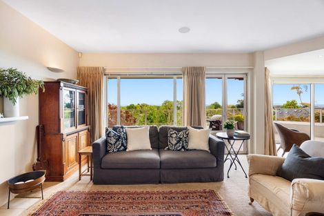 Photo of property in 12 Shortland Place, Havelock North, 4130