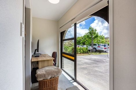 Photo of property in 2 Edgewater Grove, Orewa, 0931
