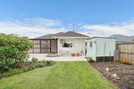 Photo of property in 15 Pembroke Street, Avondale, Christchurch, 8061