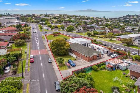 Photo of property in 19 Knights Road, Rothesay Bay, Auckland, 0630