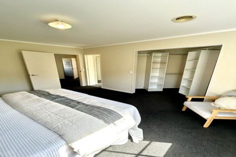 Photo of property in 13 Kilkelly Close, Tawa, Wellington, 5028