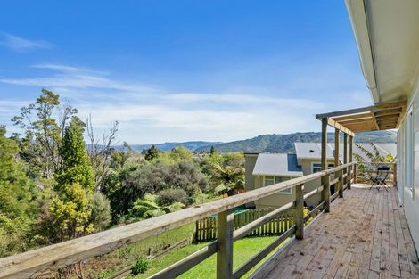 Photo of property in 26 Gentian Street, Timberlea, Upper Hutt, 5018