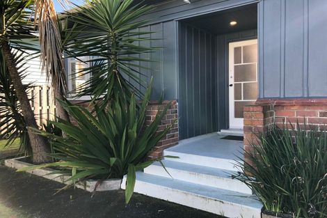 Photo of property in 245a Meola Road, Point Chevalier, Auckland, 1022