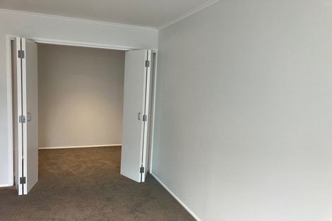Photo of property in 7c/30 Westward Ho, Glen Eden, Auckland, 0602