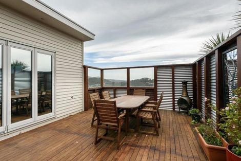 Photo of property in 8 Mewburn Rise, Karori, Wellington, 6012
