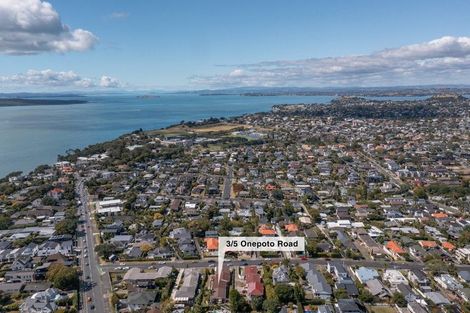 Photo of property in 3/5 Onepoto Road, Hauraki, Auckland, 0622