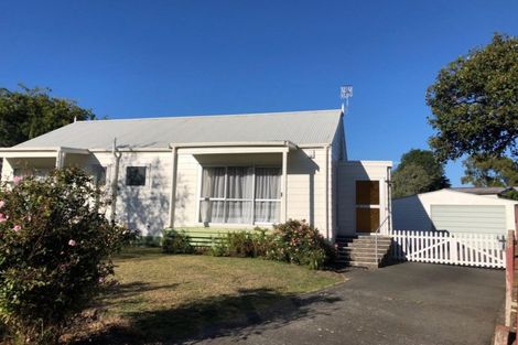 Photo of property in 16 Grant Street, Havelock North, 4130