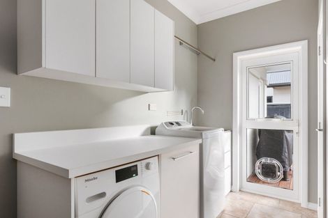 Photo of property in 18 Hansard Place, Bethlehem, Tauranga, 3110