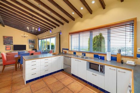 Photo of property in 185a Hackthorne Road, Cashmere, Christchurch, 8022