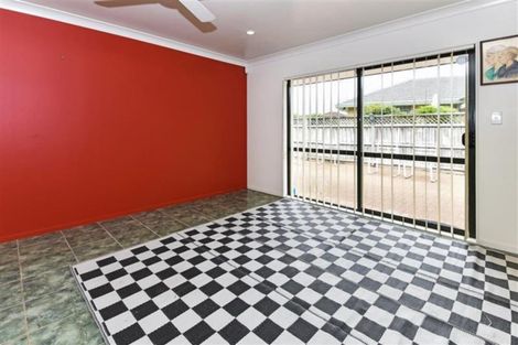 Photo of property in 71 Glenross Drive, Wattle Downs, Auckland, 2103