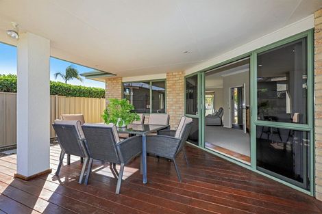 Photo of property in 12 Pinotage Drive, Greenmeadows, Napier, 4112