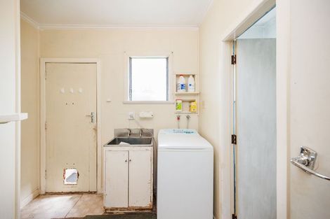 Photo of property in 64 Guy Avenue, Takaro, Palmerston North, 4410