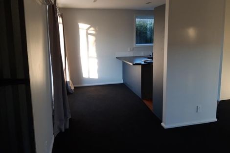 Photo of property in 21 Eglinton Street, Avondale, Christchurch, 8061