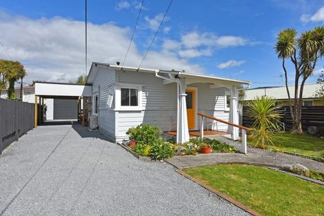 Photo of property in 28 Liverpool Street, Trentham, Upper Hutt, 5018