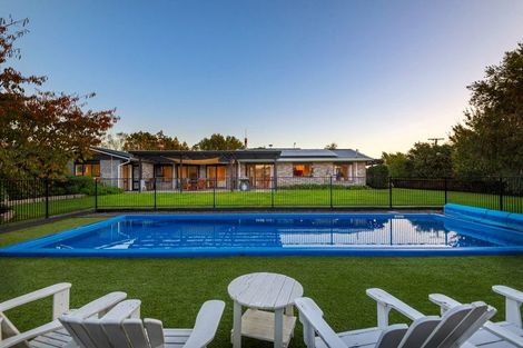 Photo of property in 1343 Kahikatea Flat Road, Kaukapakapa, 0871