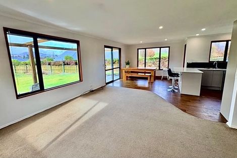 Photo of property in 9 Bradbourne Way, Lower Shotover, Queenstown, 9371