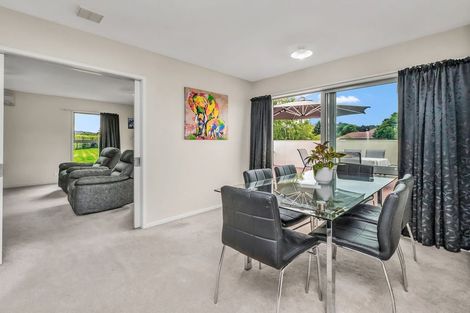 Photo of property in 8 Cross Street, Coalgate, 7673