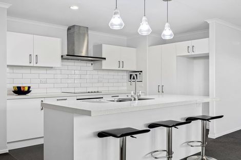 Photo of property in 30 Taiore Crescent, Marshland, Christchurch, 8083