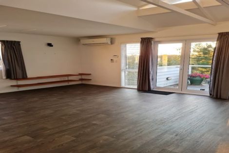 Photo of property in 220 Albany Heights Road, Albany Heights, Albany, 0792