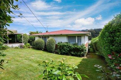 Photo of property in 95 Hocken Street, Kenmure, Dunedin, 9011