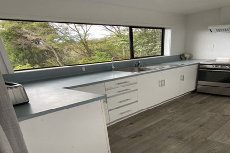 Photo of property in 4a Tui Grove, Elderslea, Upper Hutt, 5018