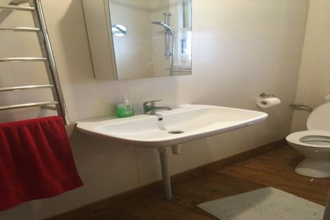 Photo of property in 16 Freyberg Street, Roslyn, Palmerston North, 4414