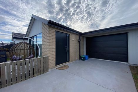 Photo of property in 55 Crown Street, Papamoa, 3118