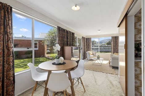 Photo of property in 146 Main Road, Tawa, Wellington, 5028